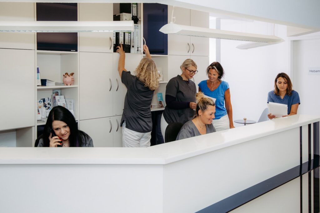 Dr. Keren M. Stopka, Frauenarztpraxis Flensburg, Team